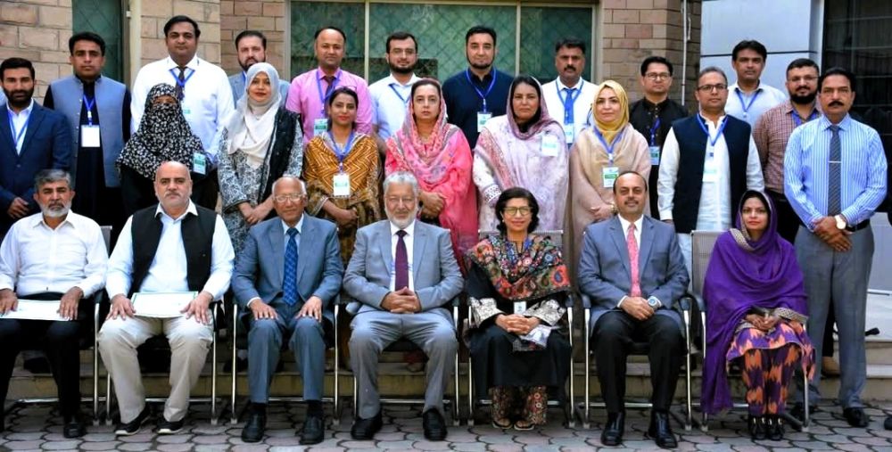 76/25 Building Capacity and Research Skills of Senior Faculty Members in Pakistani Universities
