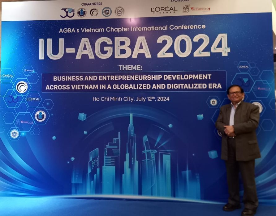 HunarNama Celebrates Prof. Dr. Zafar U. Ahmed's Achievements in Global Business Advancement and Promoting Entrepreneurial Skills