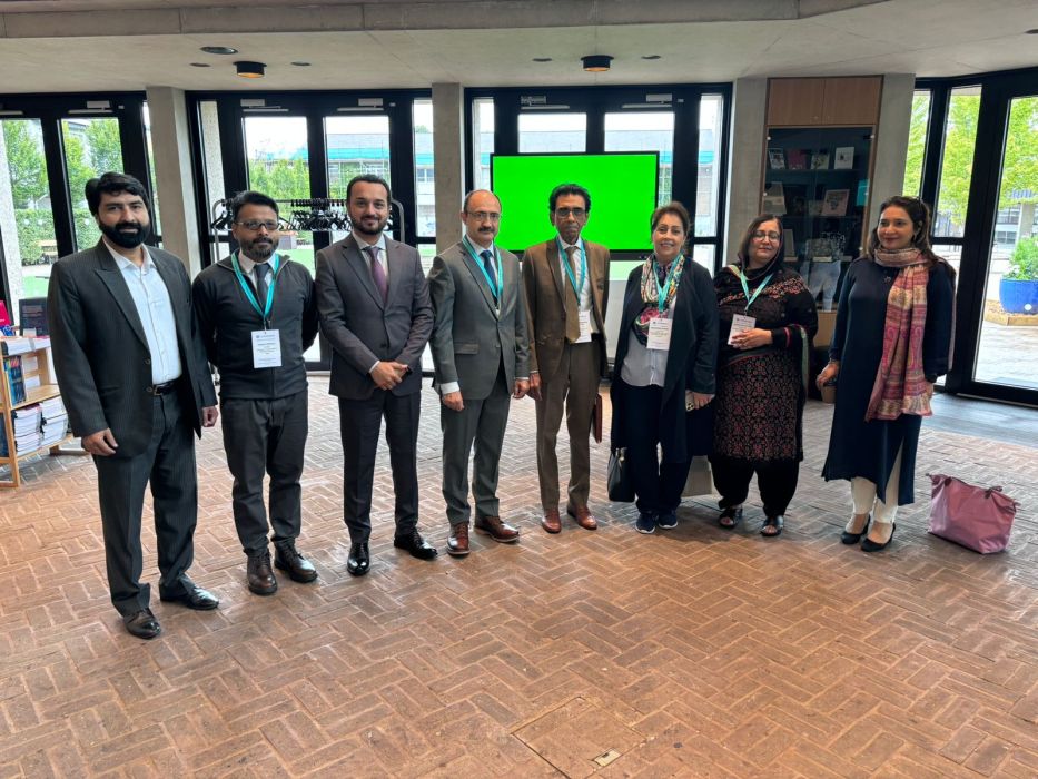 Pakistani Delegation Visit Cambridge University UK