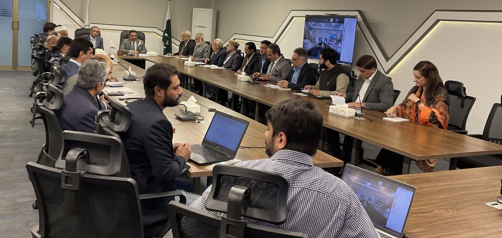 55/25 What are the Contemporary Ethics of Attending University Statutory Bodies Meetings in Pakistani Universities?